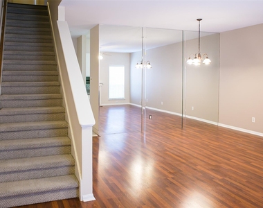 3098 Holly Hall Street - Photo Thumbnail 7