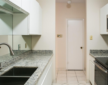 3098 Holly Hall Street - Photo Thumbnail 11