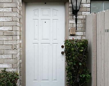 3098 Holly Hall Street - Photo Thumbnail 1