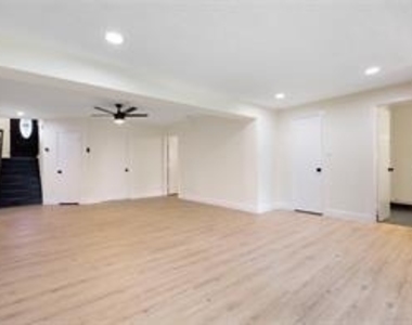 13530 La Concha Lane - Photo Thumbnail 17