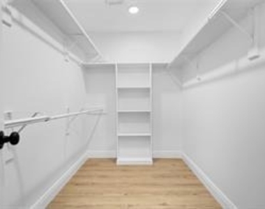 13530 La Concha Lane - Photo Thumbnail 5