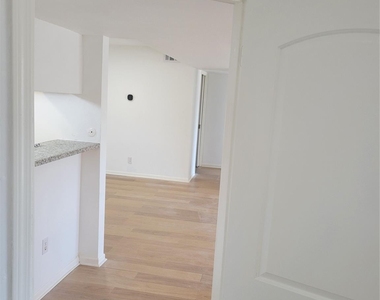8425 Hearth Drive - Photo Thumbnail 7