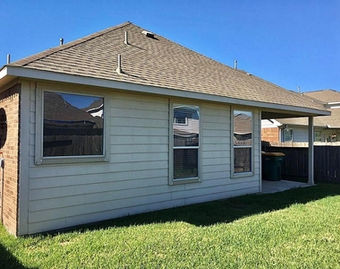 6343 Richland Hills Drive - Photo Thumbnail 25