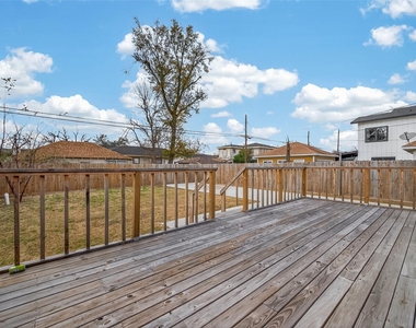 4309 Beggs Street - Photo Thumbnail 35