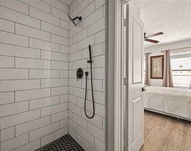 4309 Beggs Street - Photo Thumbnail 29