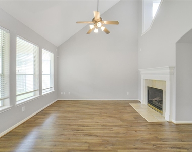 21626 Shallow Glen Lane - Photo Thumbnail 25