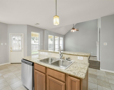 21626 Shallow Glen Lane - Photo Thumbnail 18