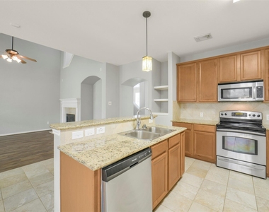 21626 Shallow Glen Lane - Photo Thumbnail 17