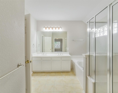 21626 Shallow Glen Lane - Photo Thumbnail 40