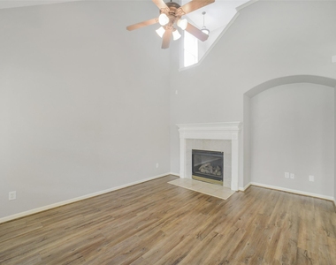 21626 Shallow Glen Lane - Photo Thumbnail 28