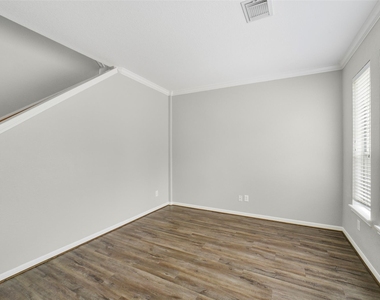 21626 Shallow Glen Lane - Photo Thumbnail 5