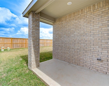 1047 Blue Stone Drive - Photo Thumbnail 46
