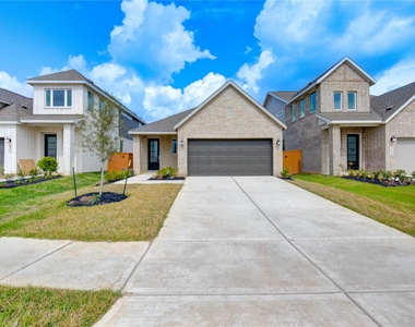 1047 Blue Stone Drive - Photo Thumbnail 1