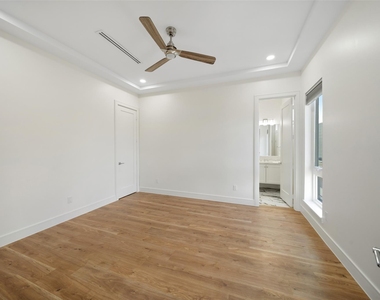 1839 Colquitt Street - Photo Thumbnail 8