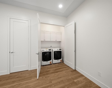 1839 Colquitt Street - Photo Thumbnail 17