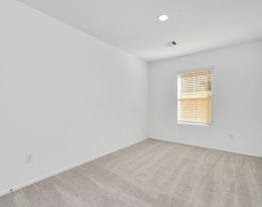 26726 Paloma Blanca Drive - Photo Thumbnail 34