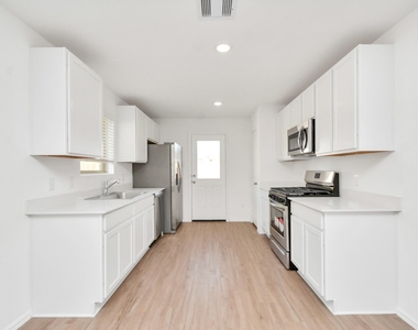 26726 Paloma Blanca Drive - Photo Thumbnail 19