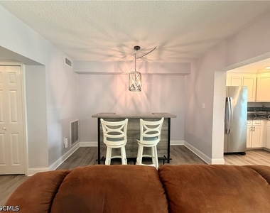 4912 Vincennes Street - Photo Thumbnail 7