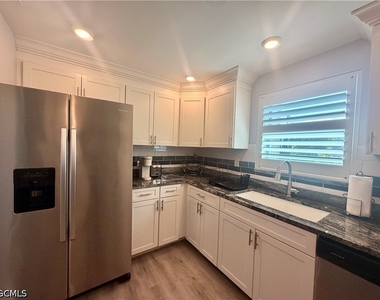 4912 Vincennes Street - Photo Thumbnail 9