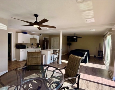 4912 Vincennes Street - Photo Thumbnail 39