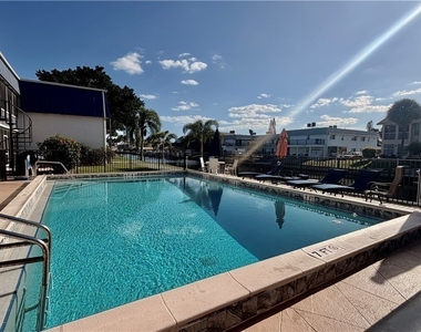 4912 Vincennes Street - Photo Thumbnail 35