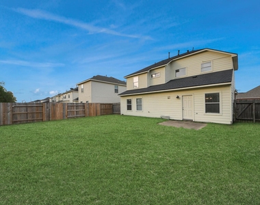 6702 Albion Cresent Drive - Photo Thumbnail 31
