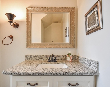 800 Country Place Drive - Photo Thumbnail 18