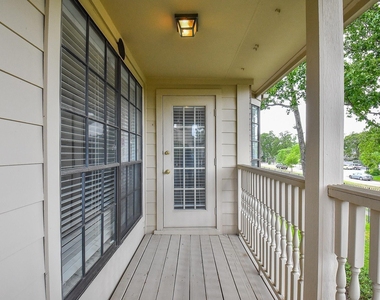 800 Country Place Drive - Photo Thumbnail 28
