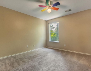 7 Newberry Trail Court - Photo Thumbnail 27