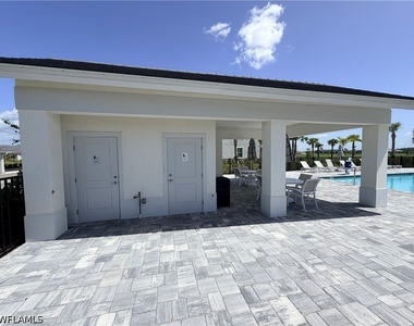 15285 Green Acres Avenue - Photo Thumbnail 41