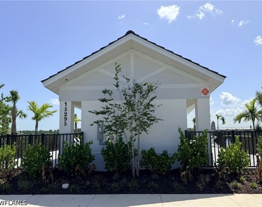 15285 Green Acres Avenue - Photo Thumbnail 42