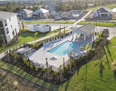 15285 Green Acres Avenue - Photo Thumbnail 33