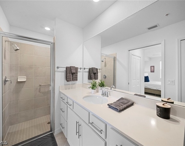 15285 Green Acres Avenue - Photo Thumbnail 24