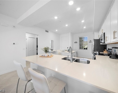 15285 Green Acres Avenue - Photo Thumbnail 10