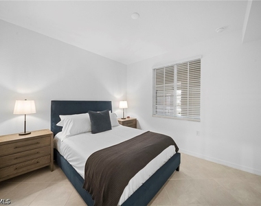 15285 Green Acres Avenue - Photo Thumbnail 16