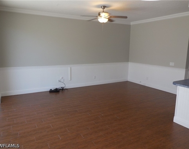 3471 Bravada Way - Photo Thumbnail 4