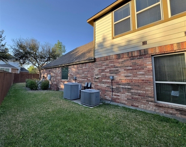 179 Hearthshire Circle - Photo Thumbnail 40