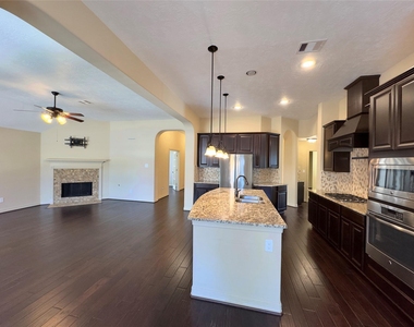 179 Hearthshire Circle - Photo Thumbnail 10