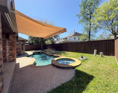 179 Hearthshire Circle - Photo Thumbnail 38
