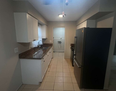 3771 Belmont Street - Photo Thumbnail 2