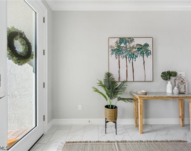 16769 Siesta Drum Way - Photo Thumbnail 5