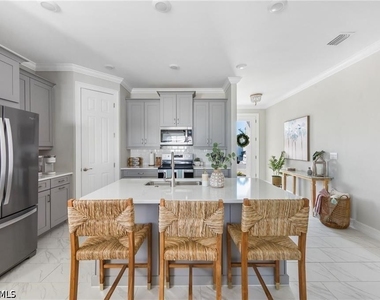 16769 Siesta Drum Way - Photo Thumbnail 3