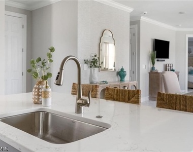 16769 Siesta Drum Way - Photo Thumbnail 9