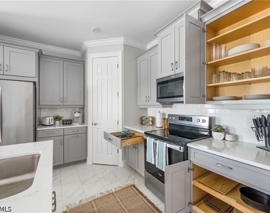 16769 Siesta Drum Way - Photo Thumbnail 10