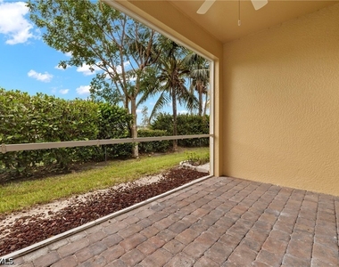 10818 Alvara Way - Photo Thumbnail 20