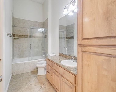 14910 Leeward Drive - Photo Thumbnail 31