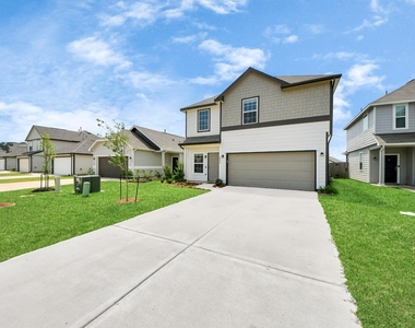 2473 Carp Drive - Photo Thumbnail 3