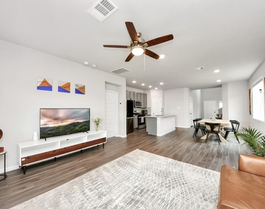 2473 Carp Drive - Photo Thumbnail 15