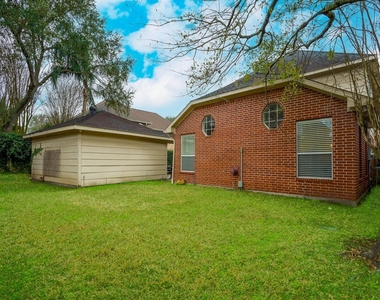 8915 Wallington Drive - Photo Thumbnail 30