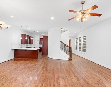 3006 Mcculloch Circle - Photo Thumbnail 4